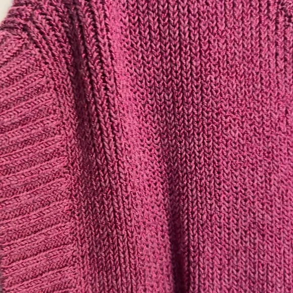 Women's Knit Top in Deep Pink - Picture 3 of 6